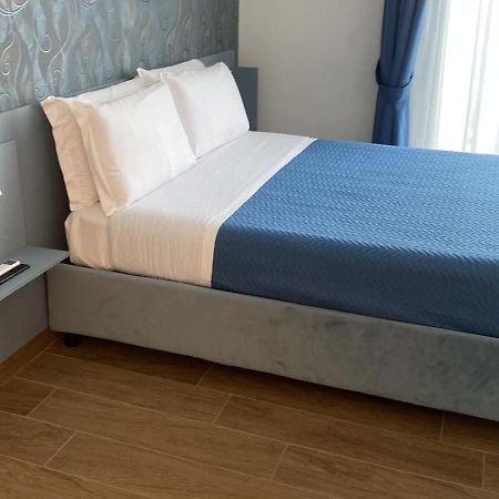 B&B Lungomare Sannazzaro Неаполь Экстерьер фото